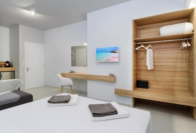 带海景的高档工作室, Notus Chania Crete