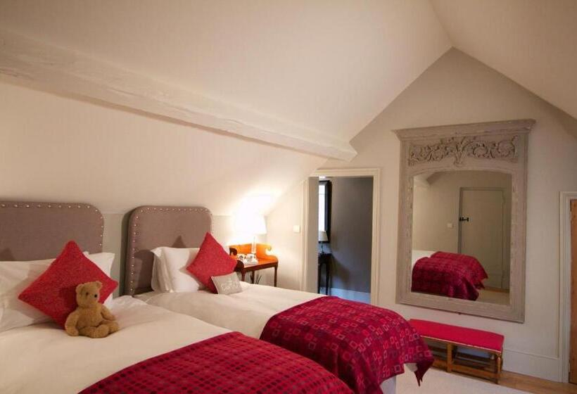 豪华房间, The Old Stores