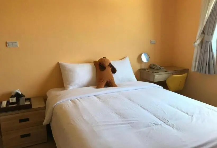اتاق اکونومی, Ding Dong Homestay