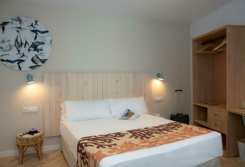 Quarto standard, Casual Con Duende Cádiz