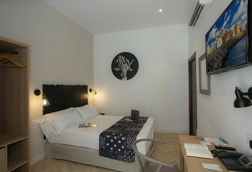 Habitación Estándar, Casual Con Duende Cádiz