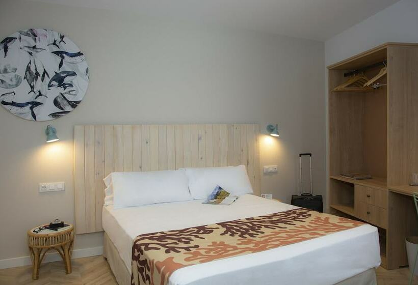 Quarto standard, Casual Con Duende Cádiz