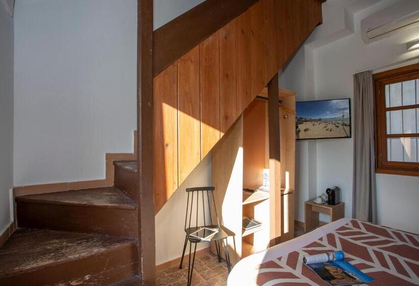 Habitación Superior, Casual Con Duende Cádiz