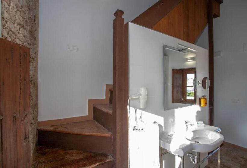 Quarto superior, Casual Con Duende Cádiz