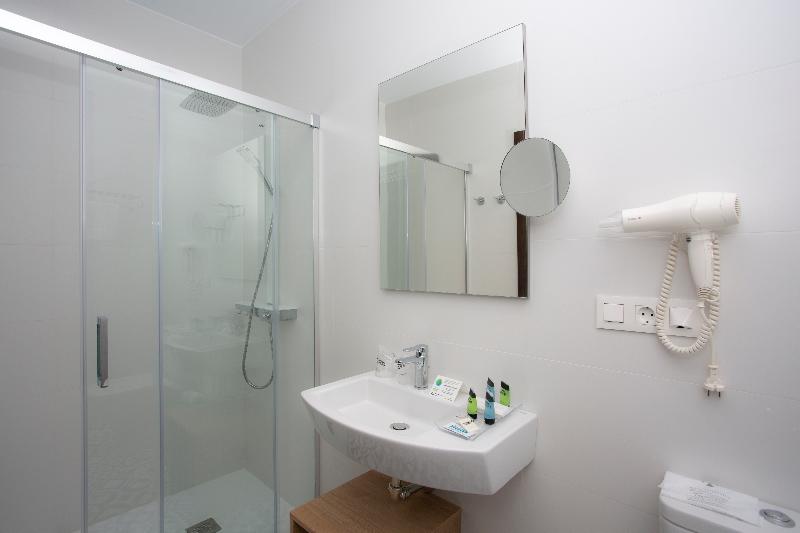 Quarto standard, Casual Con Duende Cádiz