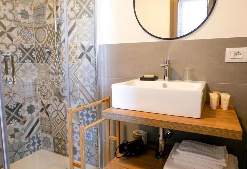 اتاق استاندارد, B&b Ramerino