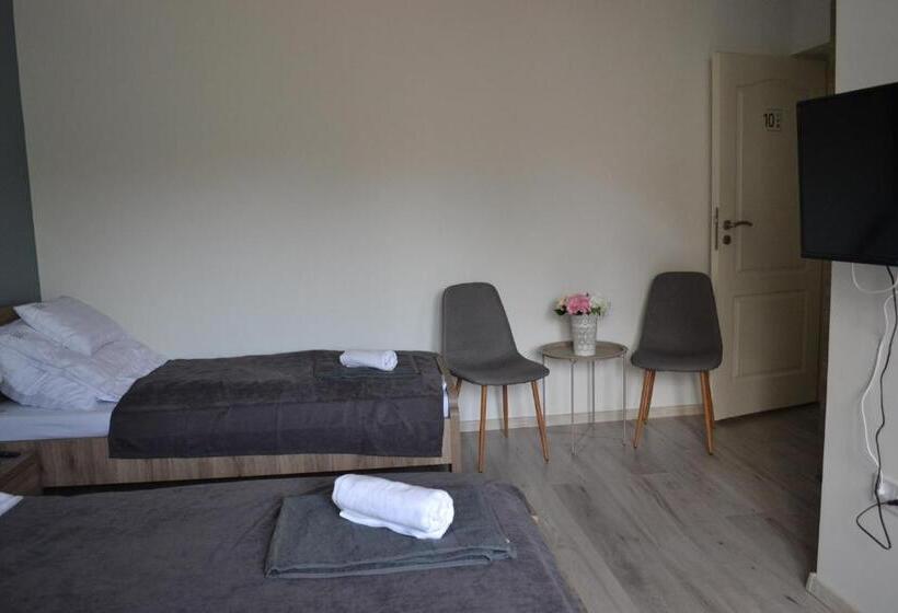 스탠다드 트리플 발코니 룸, Főnix Design Rooms
