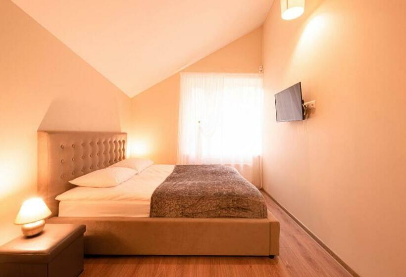 اتاق استاندارد چهار تخته, Spa&hotel Mūsa Paradise