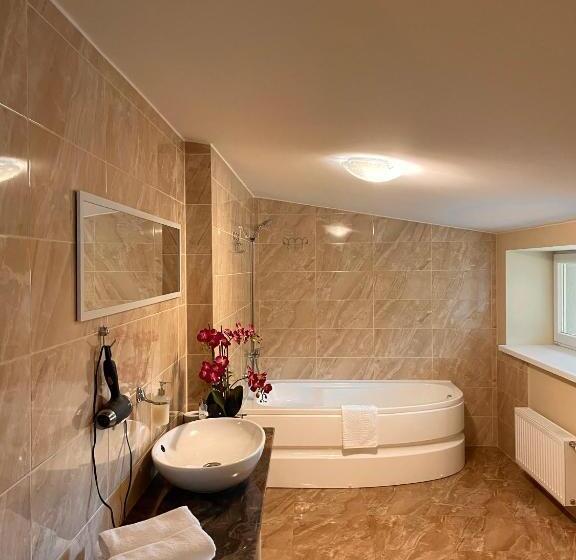 اتاق سوپریور سه تخته, Spa&hotel Mūsa Paradise