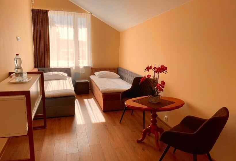 اتاق سوپریور چهار تخته, Spa&hotel Mūsa Paradise