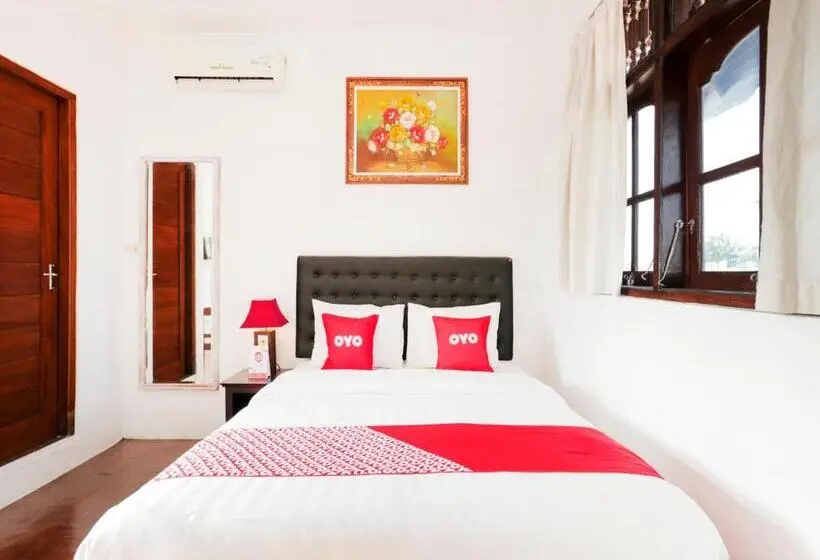 デラックスルーム, Oyo 4003 Ceria Guesthouse Seminyak