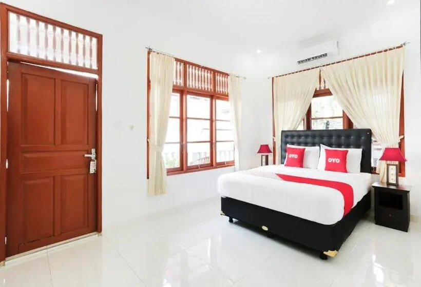 デラックススイート, Oyo 4003 Ceria Guesthouse Seminyak