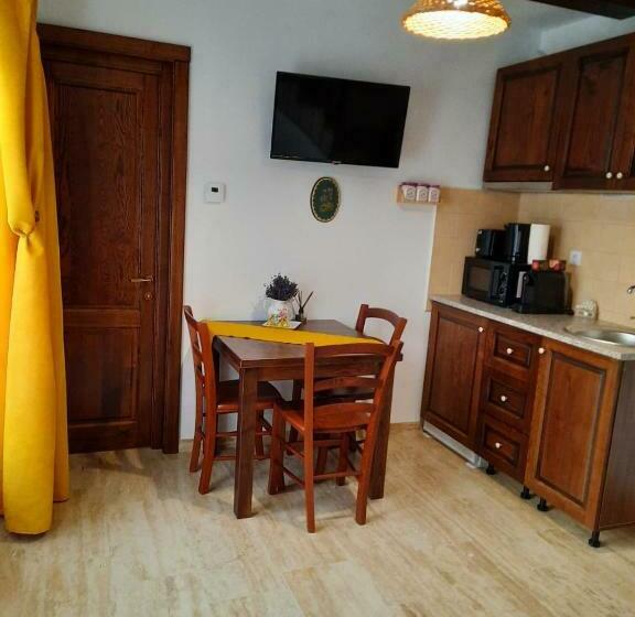 Апартаменты 1 Спальня, Ama Guest House