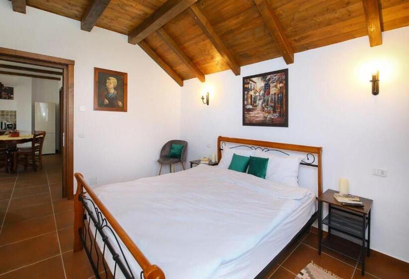 Апартаменты 2 Спальни, Ama Guest House