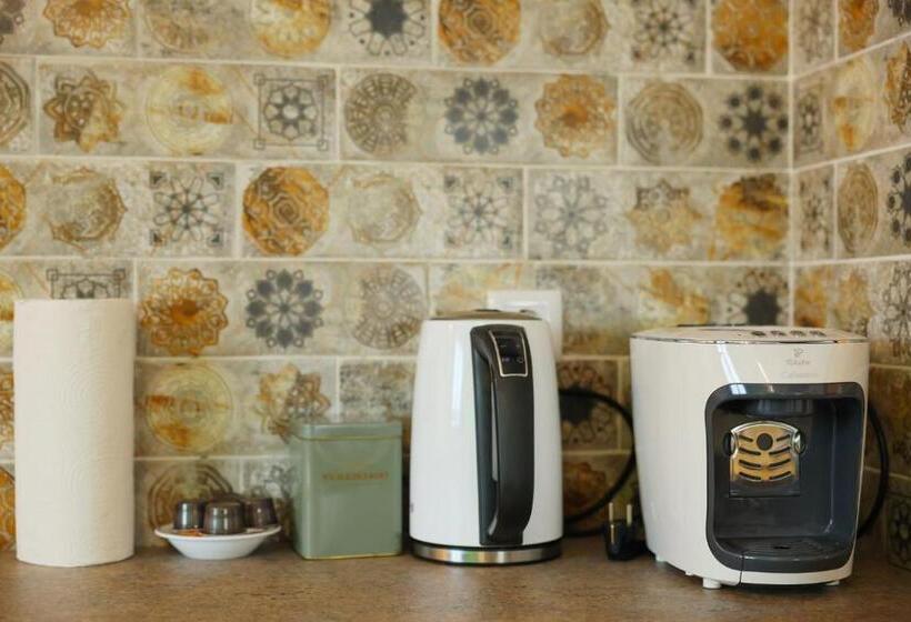 Апартаменты 2 Спальни, Ama Guest House