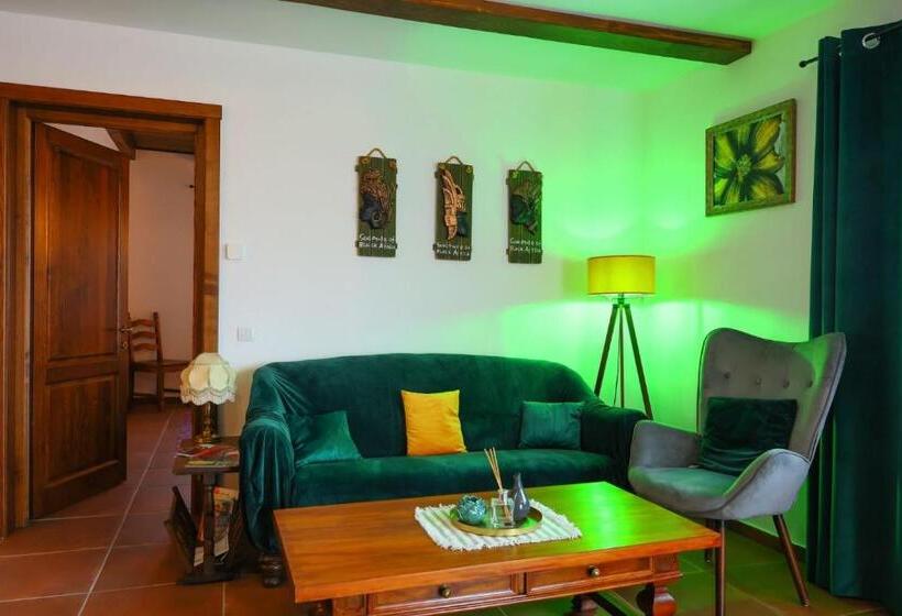 Апартаменты 2 Спальни, Ama Guest House