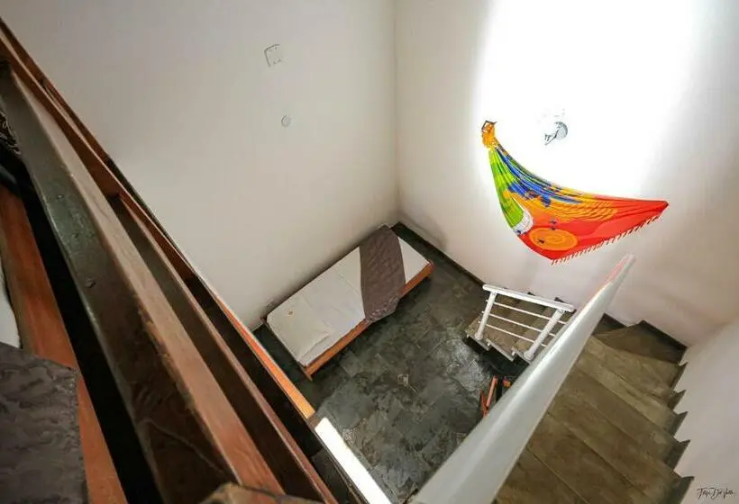 バルコニー付きスタンダードトリプルルーム, Caminho Das Praias Guesthouse