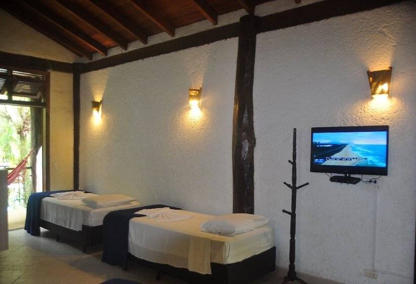 Четырехместный Номер Стандарт, Pousada Baobá