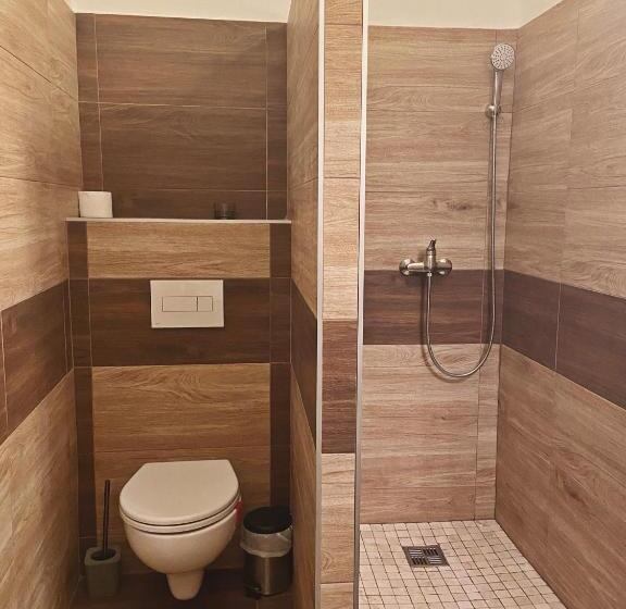 استودیوی استاندارد, Apartmán Sirius B