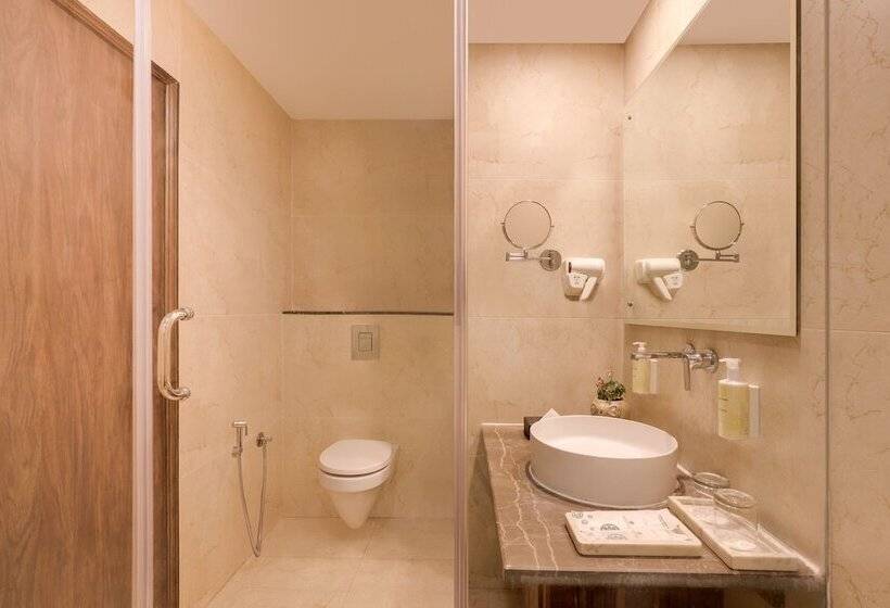 スーペリアースイート, Lemon Tree Hotel, Kasauli