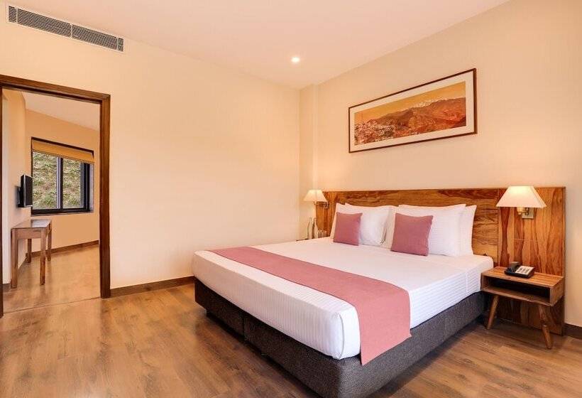 デラックススイート, Lemon Tree Hotel, Kasauli