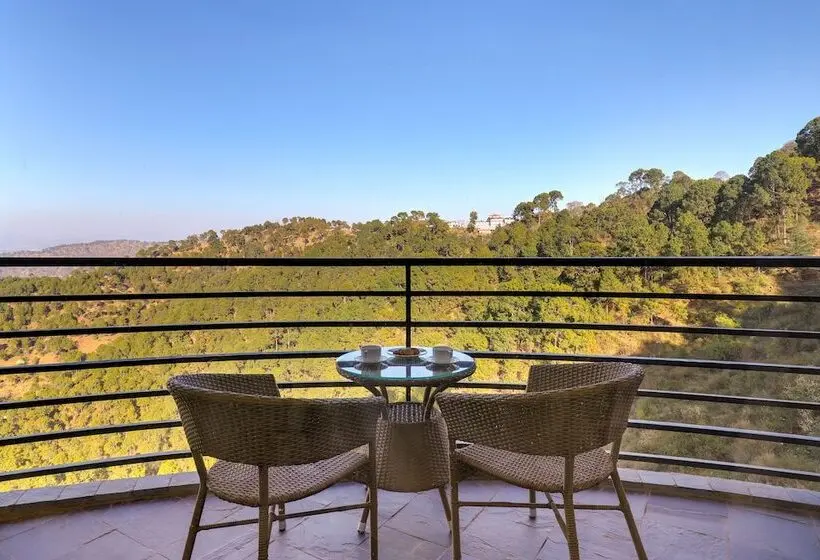 デラックススイート, Lemon Tree Hotel, Kasauli