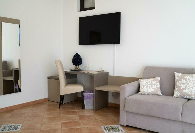 デラックスの4人部屋, Paradise Sicily Rooms