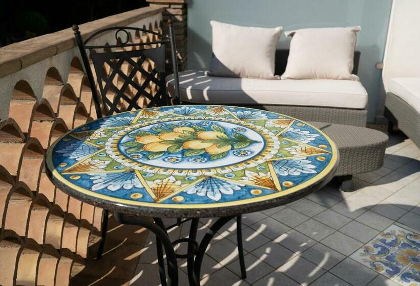 デラックスの4人部屋, Paradise Sicily Rooms