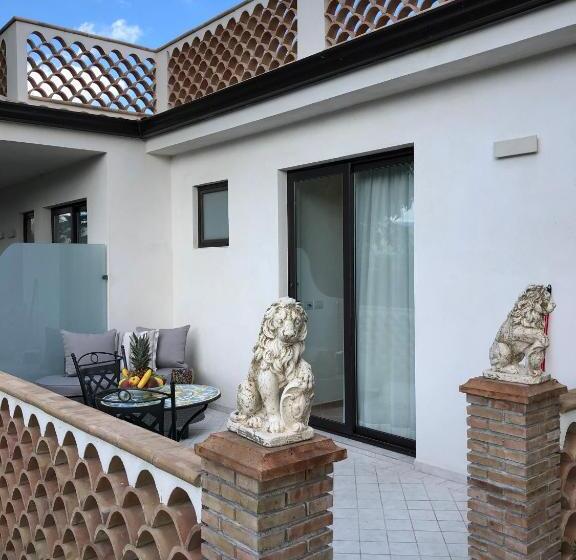 デラックスの4人部屋, Paradise Sicily Rooms