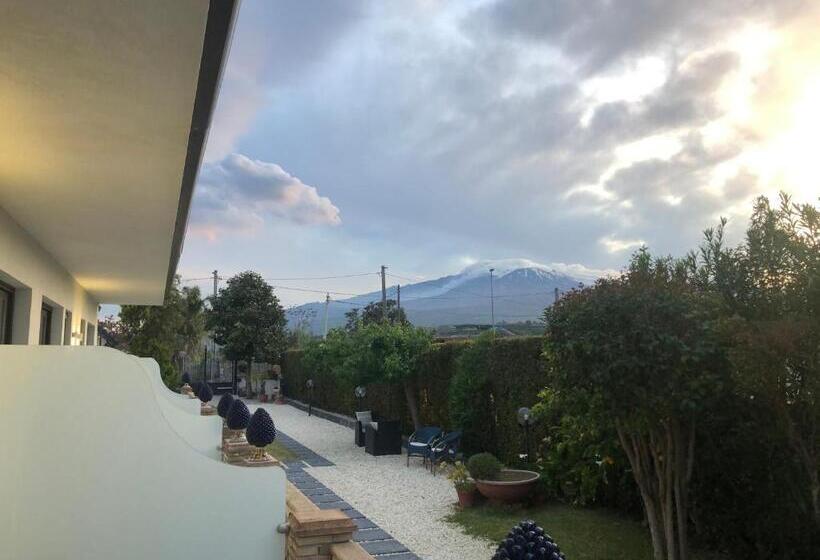 デラックスの4人部屋, Paradise Sicily Rooms