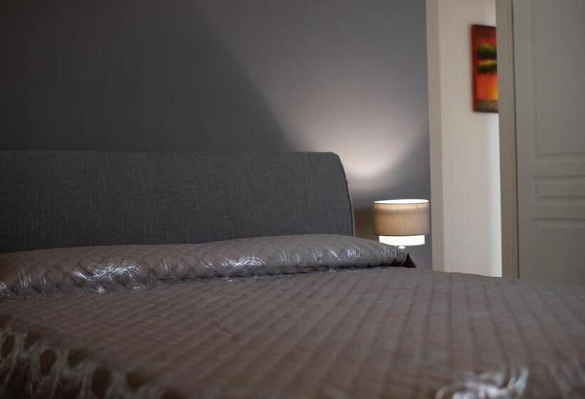 آپارتمان 2 خوابه, Relais Villa Magnolia