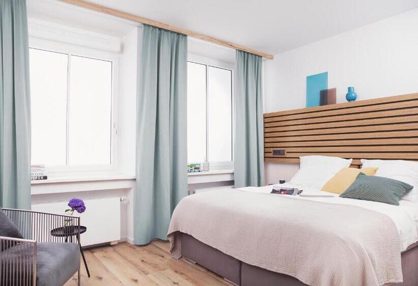 Номер Стандарт, Coffee Fellows Hotel & Longstay