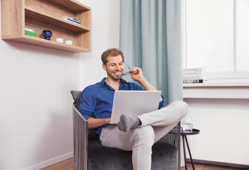 Апартаменты 1 Спальня, Coffee Fellows Hotel & Longstay