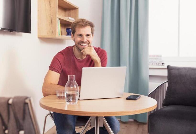 Люкс, Coffee Fellows Hotel & Longstay