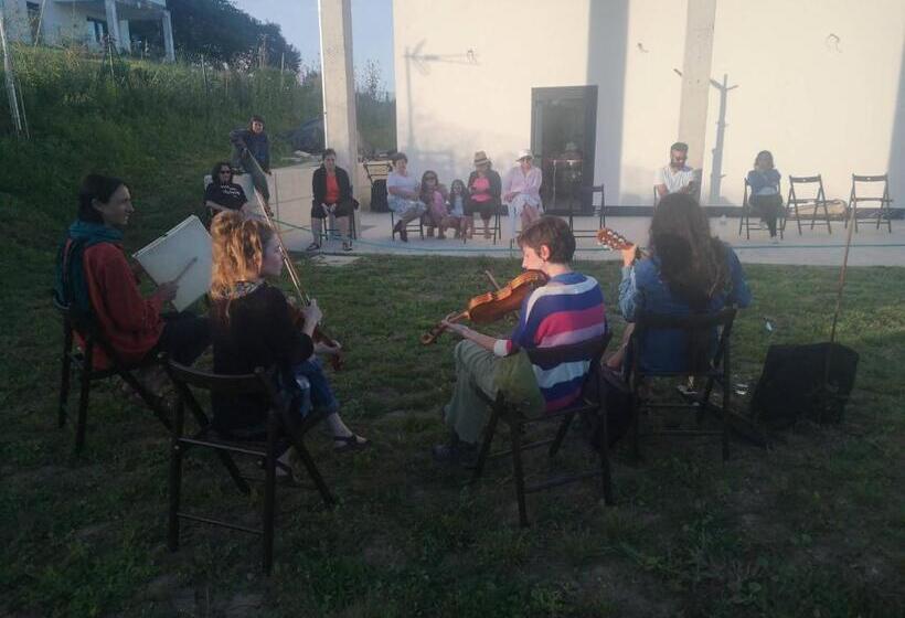 خانه 1 خوابه, Langre Wayve House