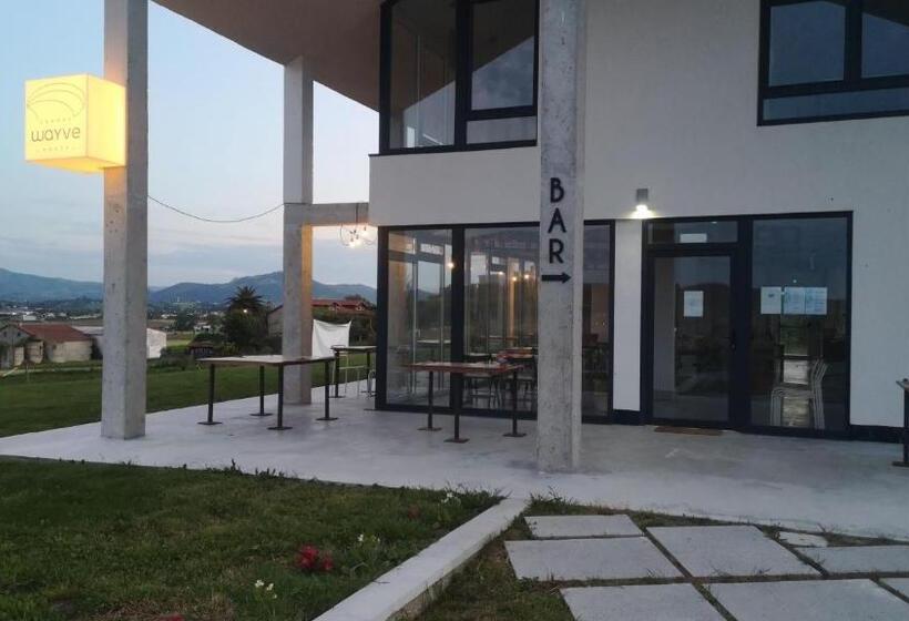 خانه 4 خوابه, Langre Wayve House