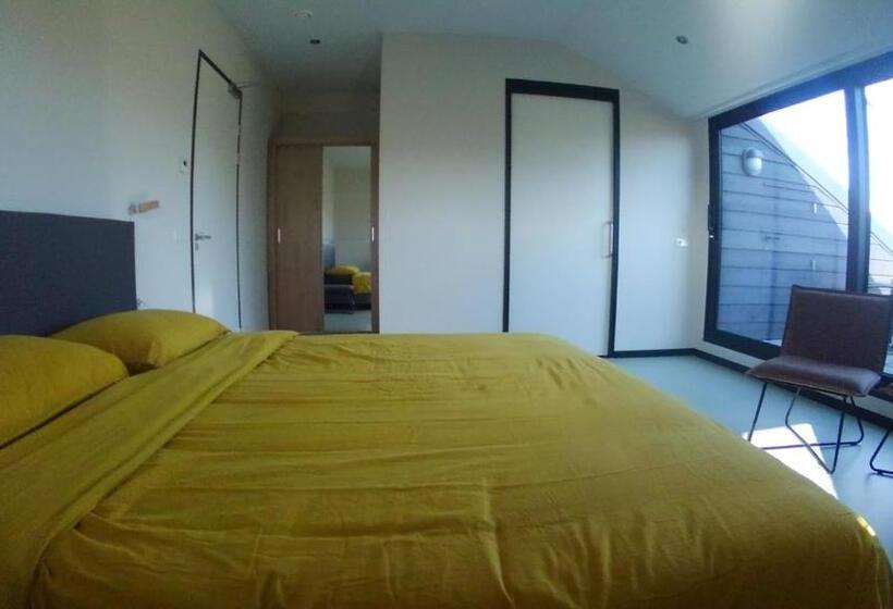 غرفة ديلوكس مزودة بشرفة, B&b In De Wei