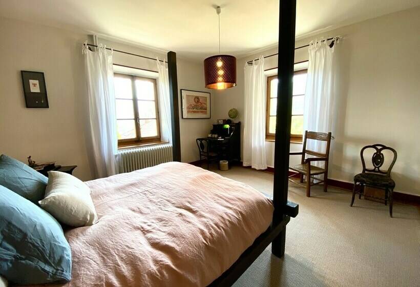 غرفة سوبيريور إطلالة على البحيرة, Les O D Annecy