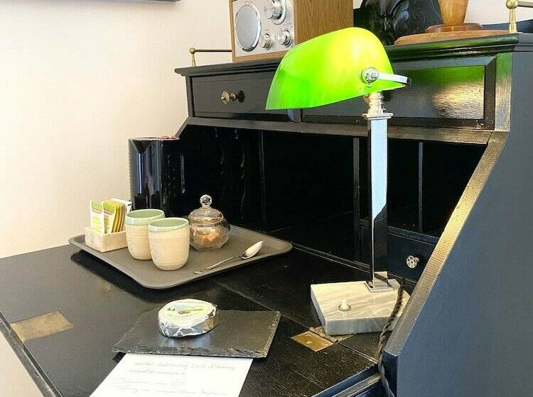 غرفة سوبيريور إطلالة على البحيرة, Les O D Annecy