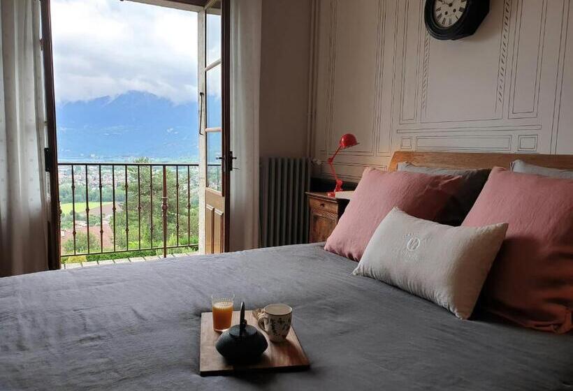 غرفة ديلوكس مطلة على البحيرة, Les O D Annecy