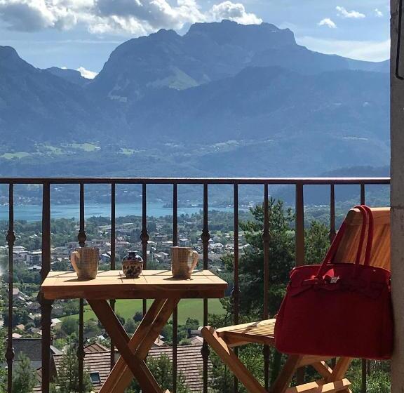 غرفة ديلوكس مطلة على البحيرة, Les O D Annecy