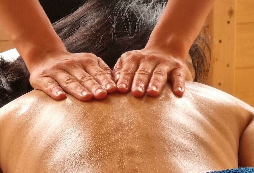 غرفة سوبيريور إطلالة على البحيرة, Les O D Annecy