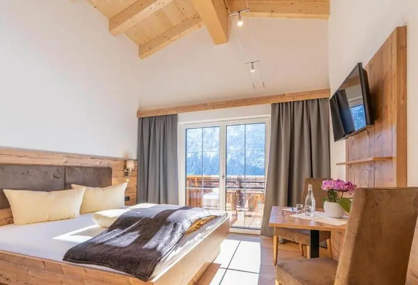 Quarto standart com varanda, Bergmahd