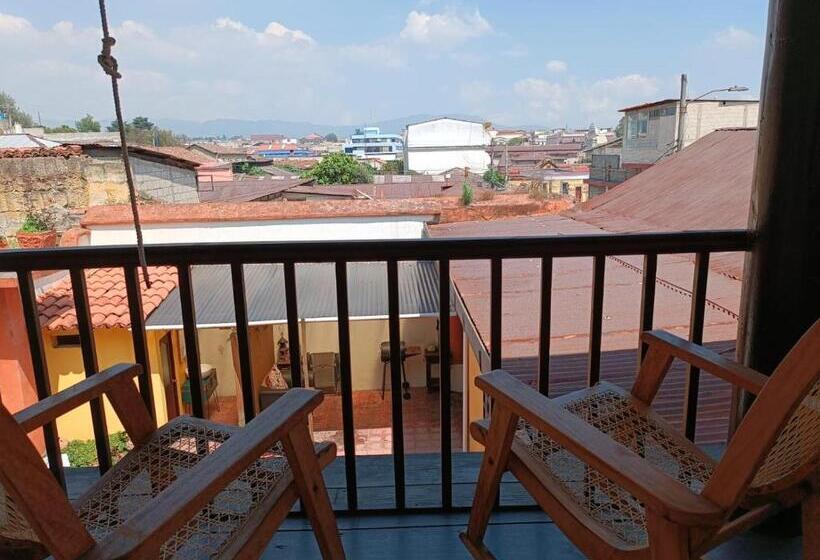 سوییت جونیور, Vintage  Rialto