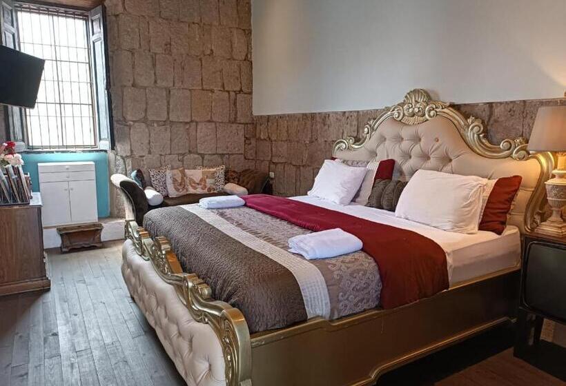 سوییت جونیور, Vintage  Rialto