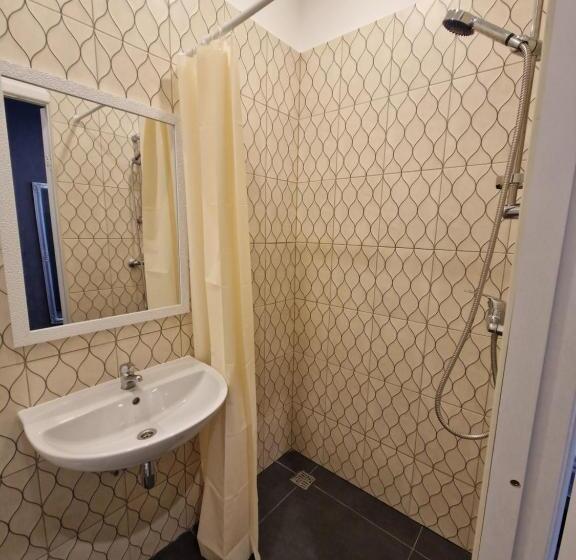 اتاق استاندارد, Kārklu Muiža