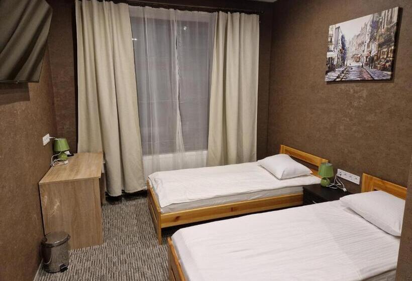 اتاق استاندارد با چشم‌انداز باغ, Kārklu Muiža