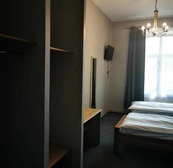 اتاق استاندارد, Kārklu Muiža