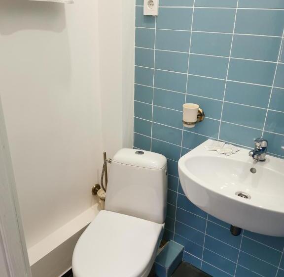 اتاق لوکس سه تخته, Kārklu Muiža