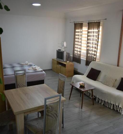 اتاق استاندارد, Petković Apartman